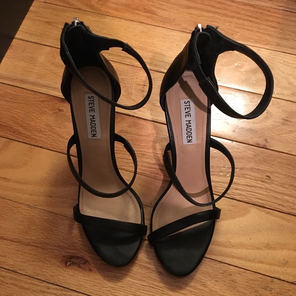 steve madden feelya sandal
